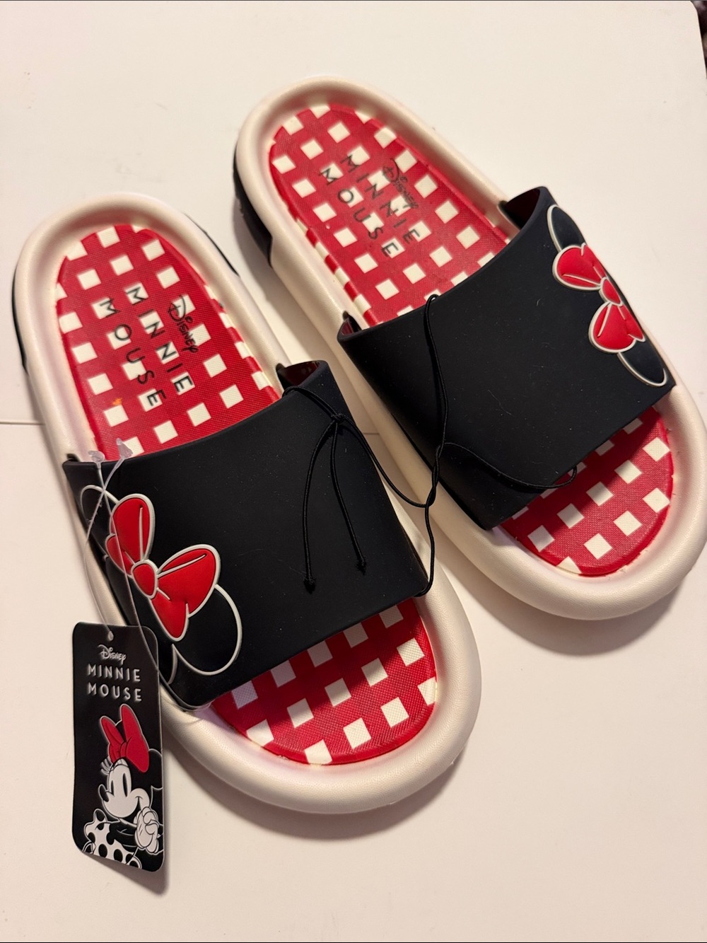 Disney Minnie Mouse Women’s Black & Red Slide Sandals Size 8